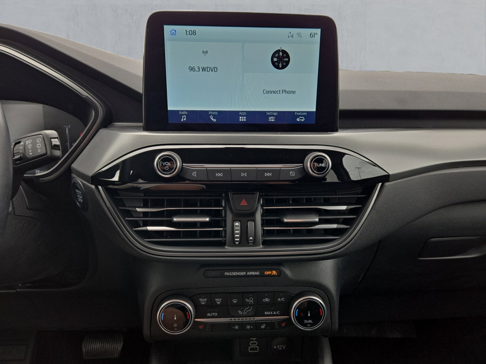 Certified 2024 Ford Escape Active AWD/4WD image 17