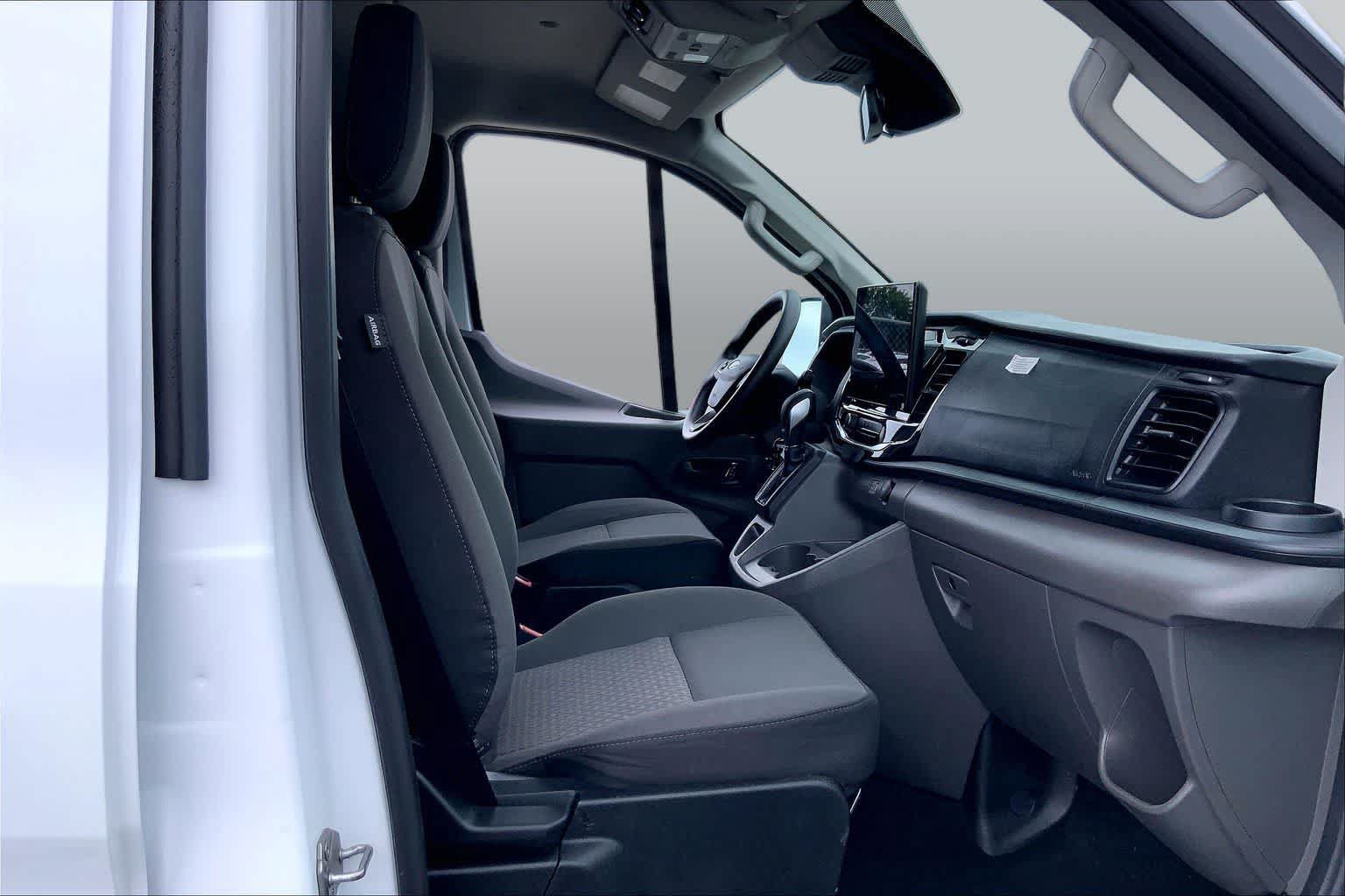 Certified 2025 Ford Transit 350 XLT RWD image 9