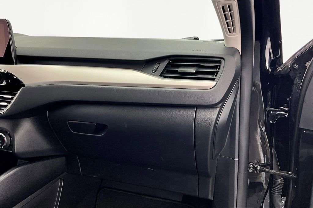 Certified 2022 Ford Escape SE w/ Convenience Package image 17