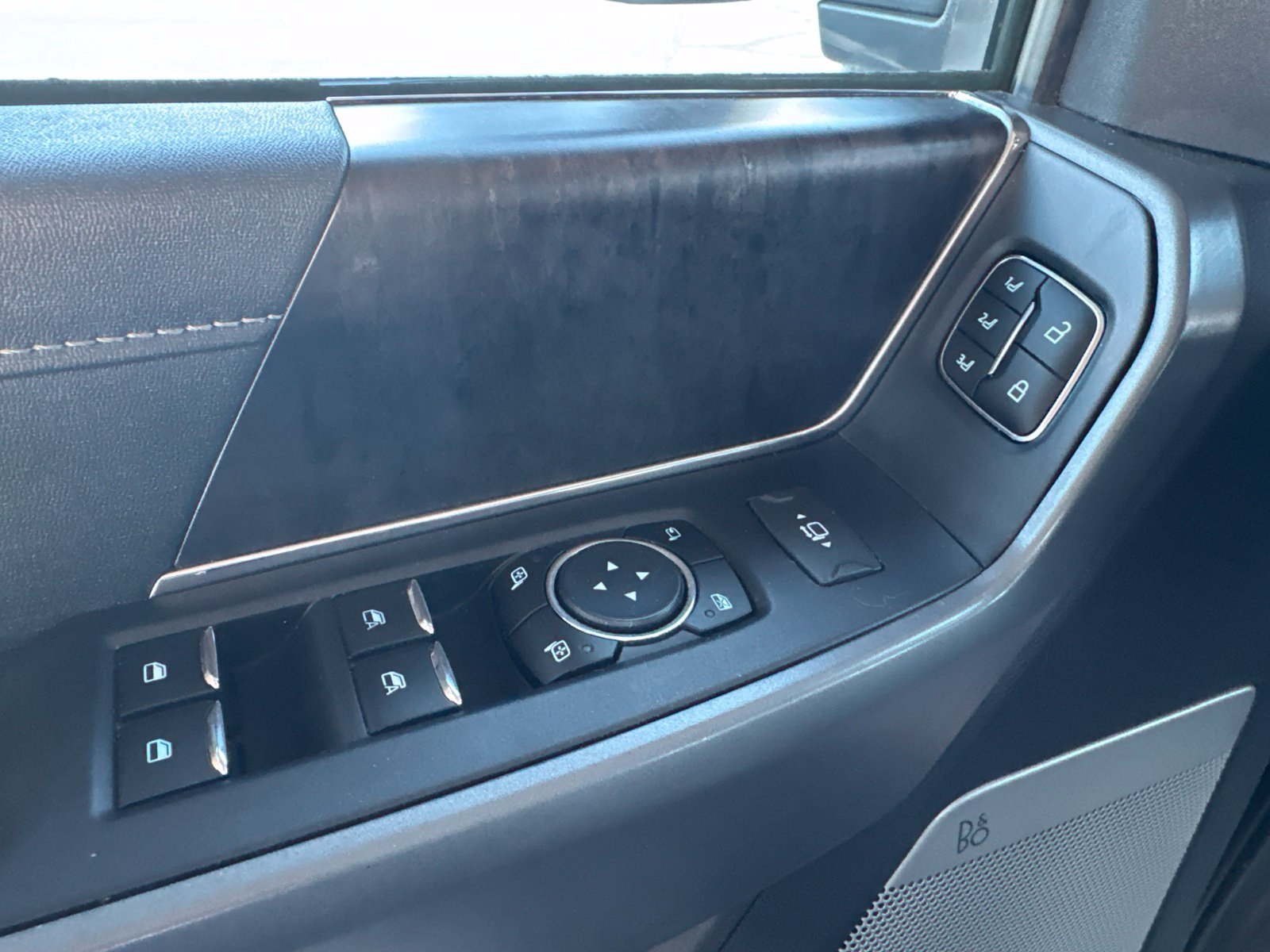 Certified 2023 Ford F250 Lariat w/ Sport Appearance Package AWD/4WD image 32