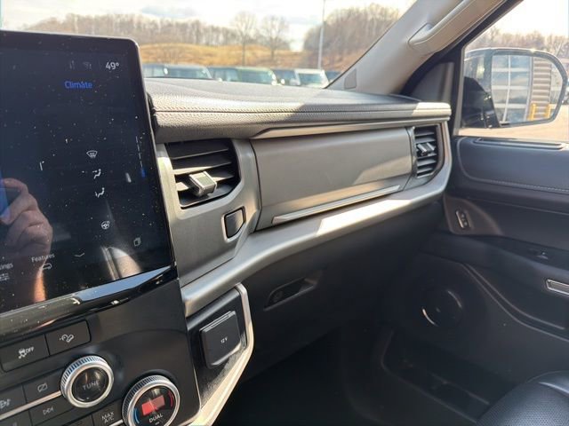 Certified 2024 Ford Expedition Max XLT image 27