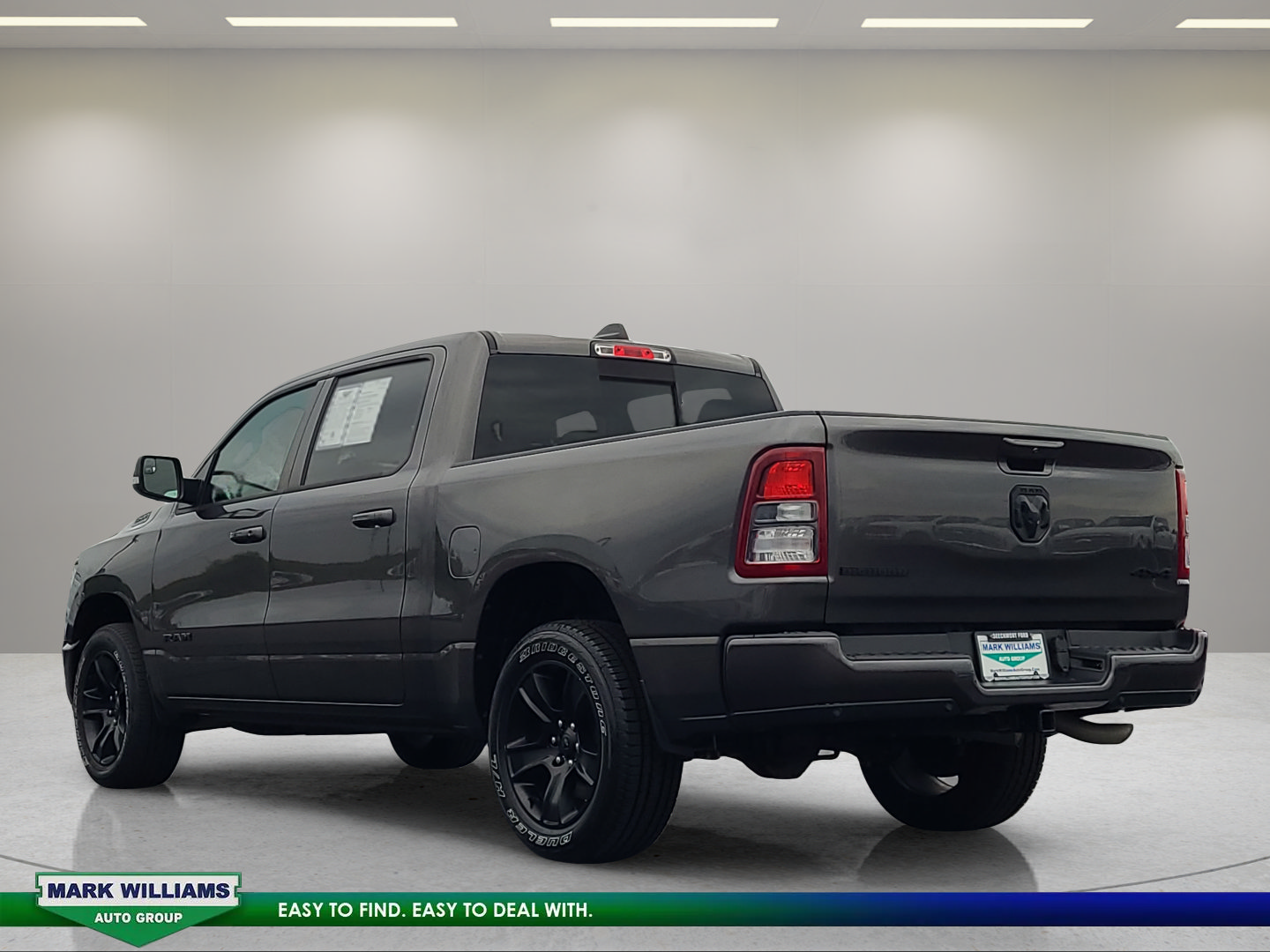 Used 2022 RAM 1500 Big Horn AWD/4WD image 6