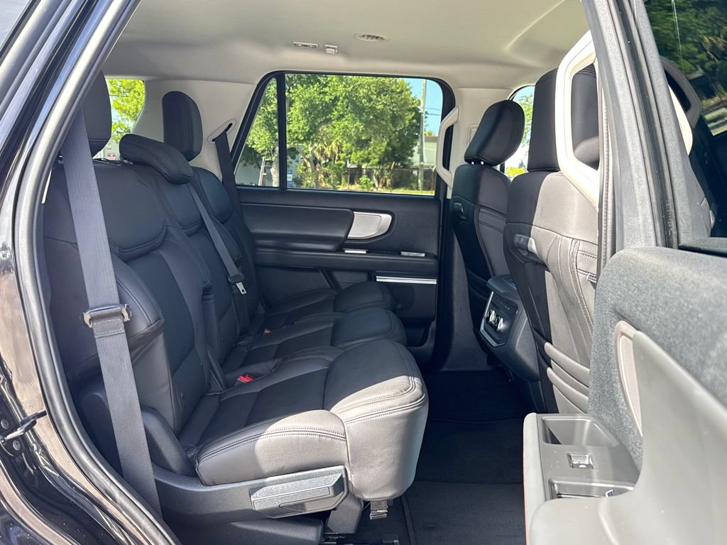 Certified 2025 Ford Expedition Active RWD image 29