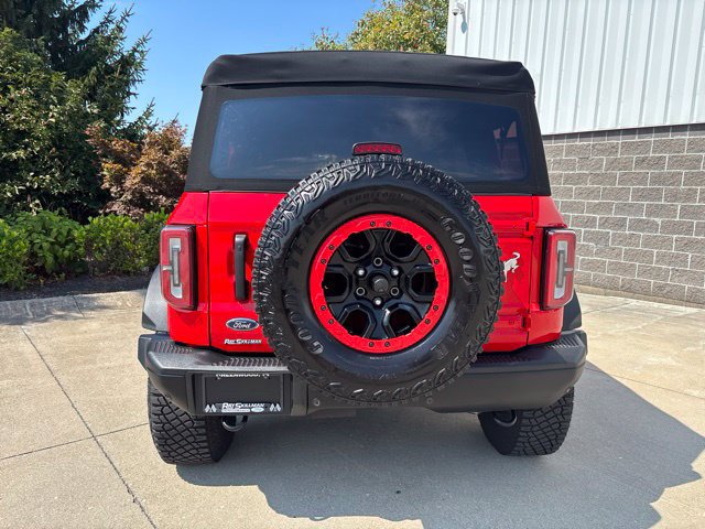 Certified 2024 Ford Bronco Badlands w/ Sasquatch Package AWD/4WD image 8