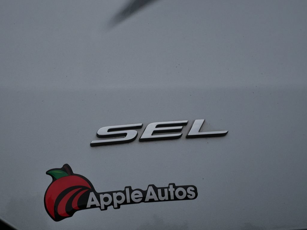 Certified 2024 Ford Edge SEL w/ Convenience Package AWD/4WD image 9