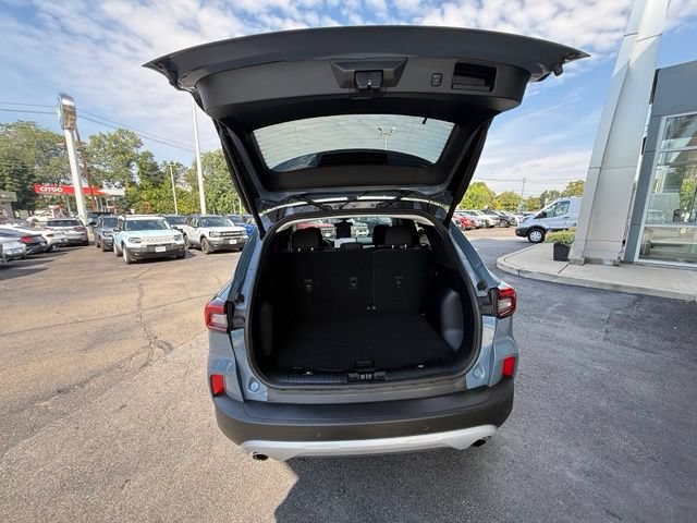 Certified 2023 Ford Escape Active w/ Tech Pack #2 AWD/4WD image 7
