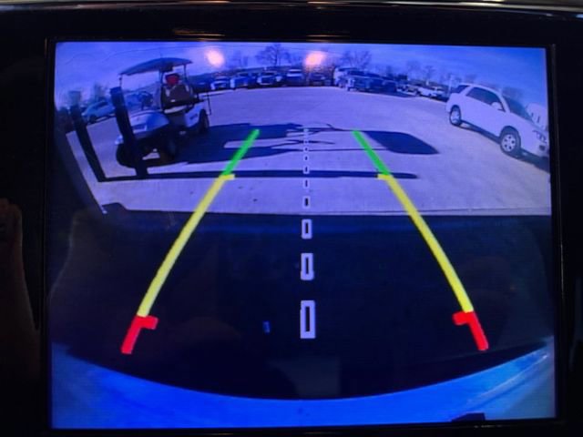 Used 2020 Jeep Grand Cherokee Altitude image 18