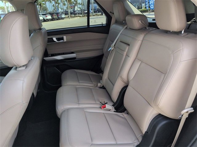 Certified 2024 Ford Explorer XLT w/ Equipment Group 202A image 14