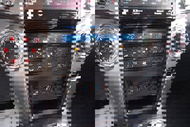 Used 2021 Toyota 4Runner Limited image 28