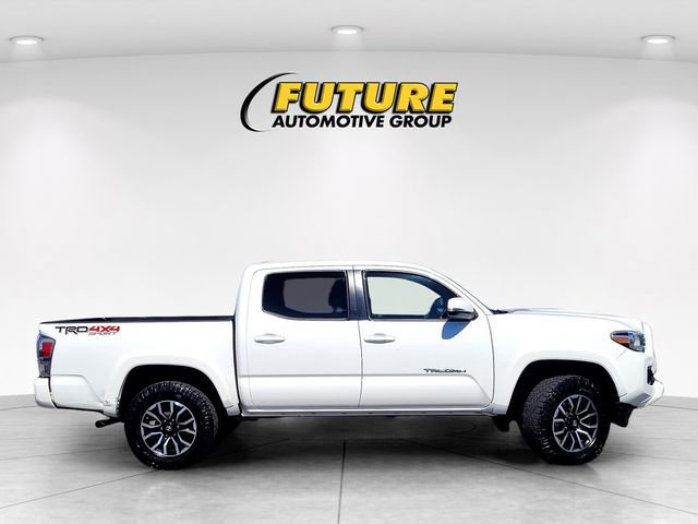 Used 2020 Toyota Tacoma TRD Sport w/ Technology Package AWD/4WD image 6