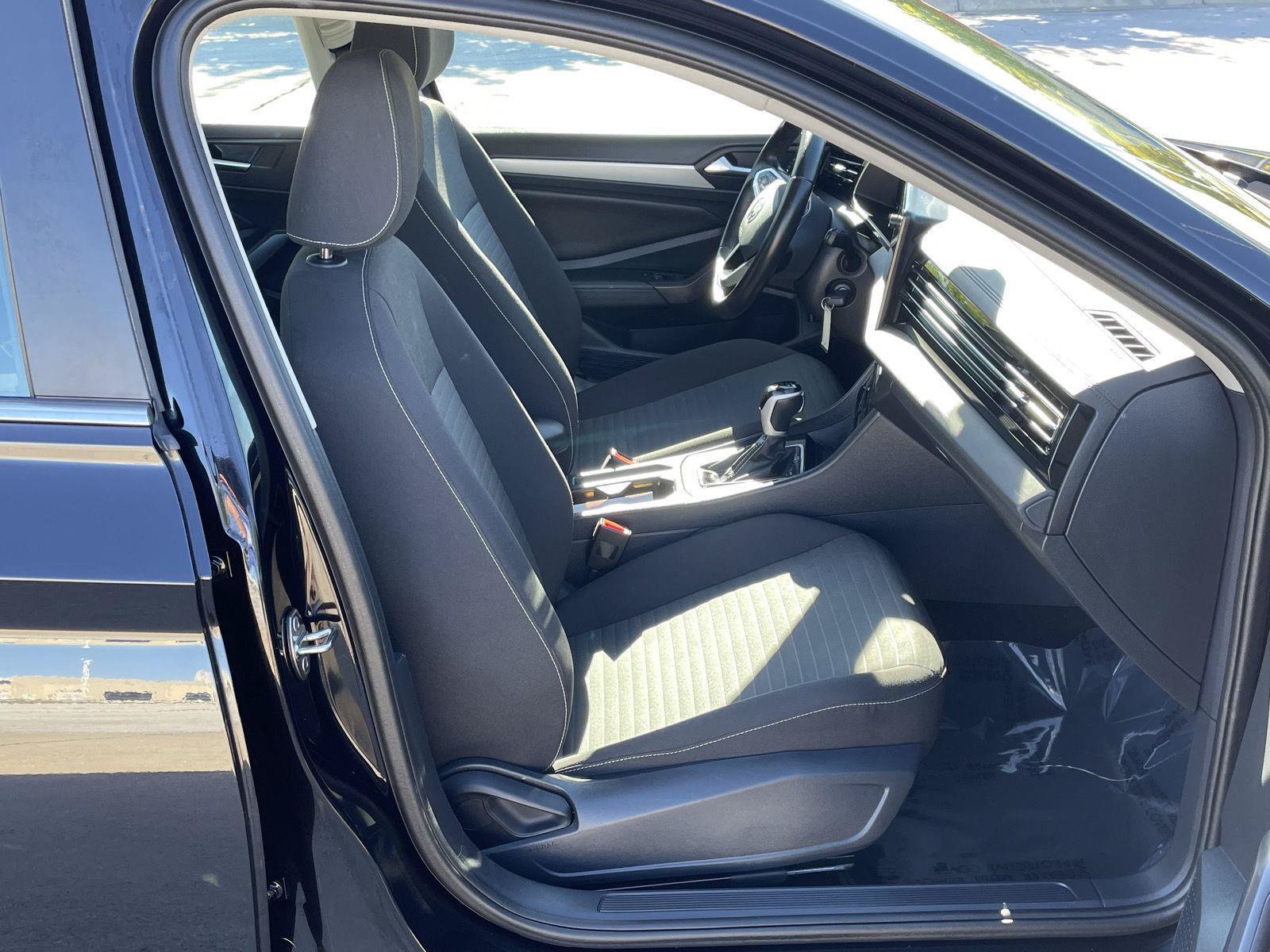 Used 2025 Volkswagen Jetta S FWD image 19