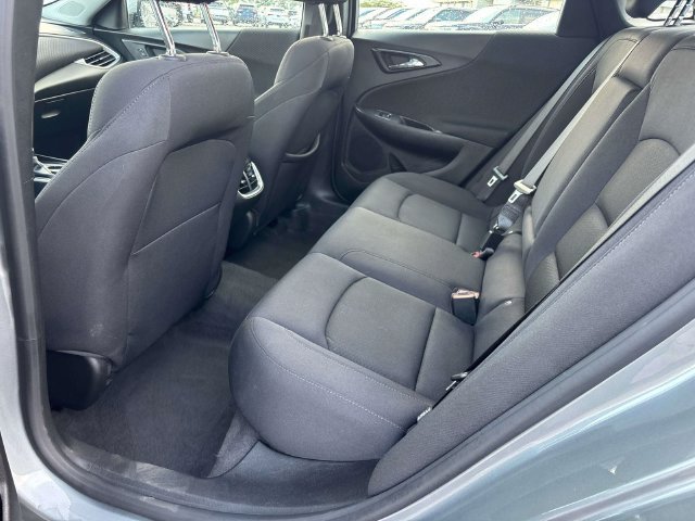 Used 2024 Chevrolet Malibu LT FWD image 12