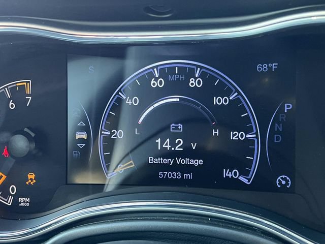 Used 2021 Jeep Grand Cherokee Limited AWD/4WD image 23