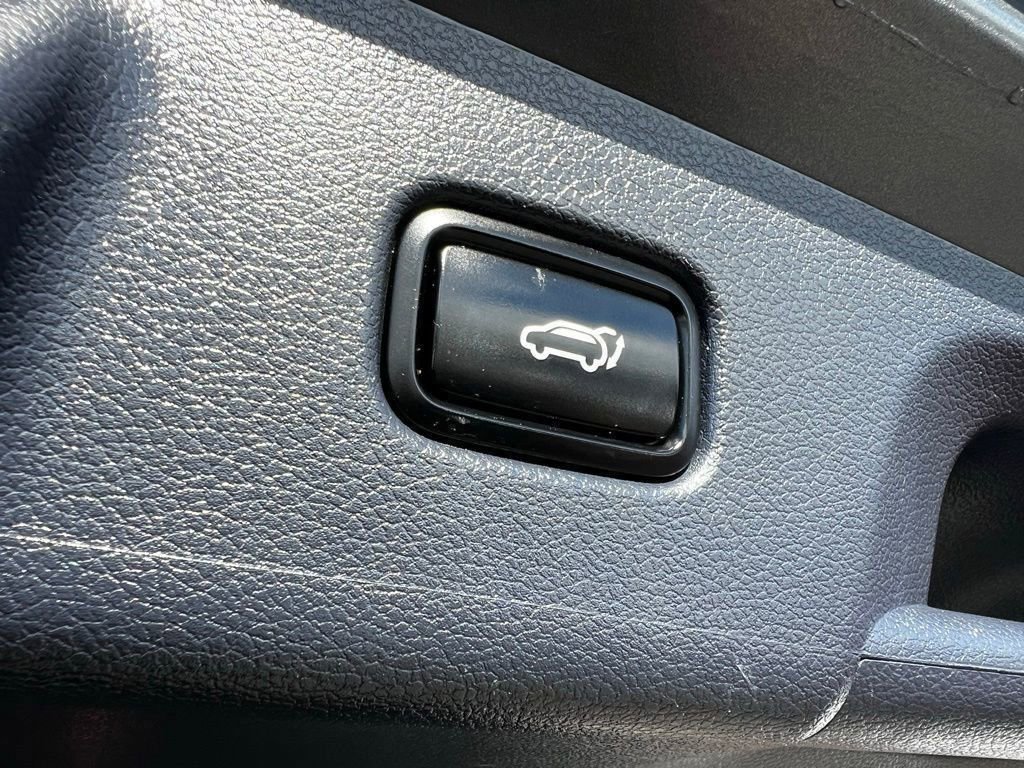 Used 2021 Hyundai Palisade Calligraphy image 23