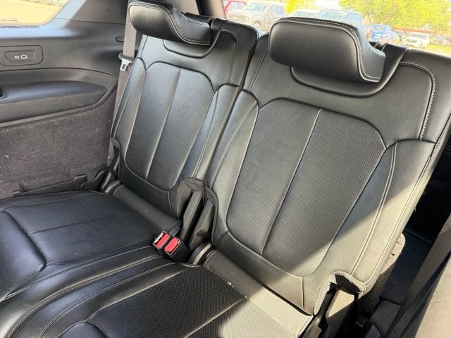 Used 2023 Jeep Grand Cherokee L Overland w/ Luxury Tech Group IV AWD/4WD image 22