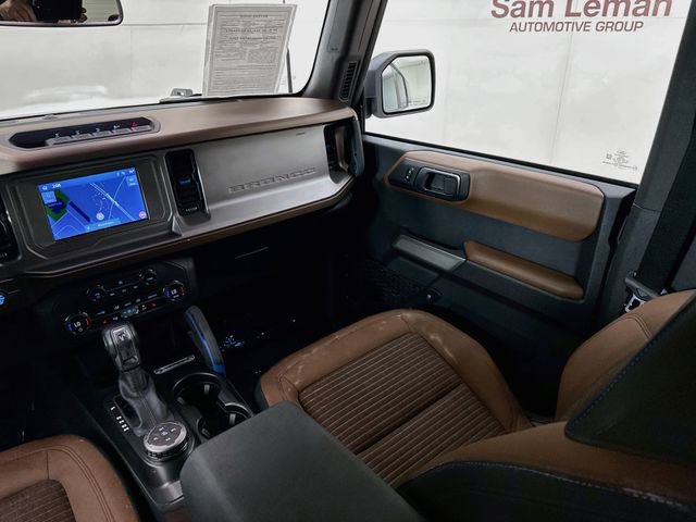 Certified 2023 Ford Bronco Outer Banks w/ Sasquatch Package AWD/4WD image 23