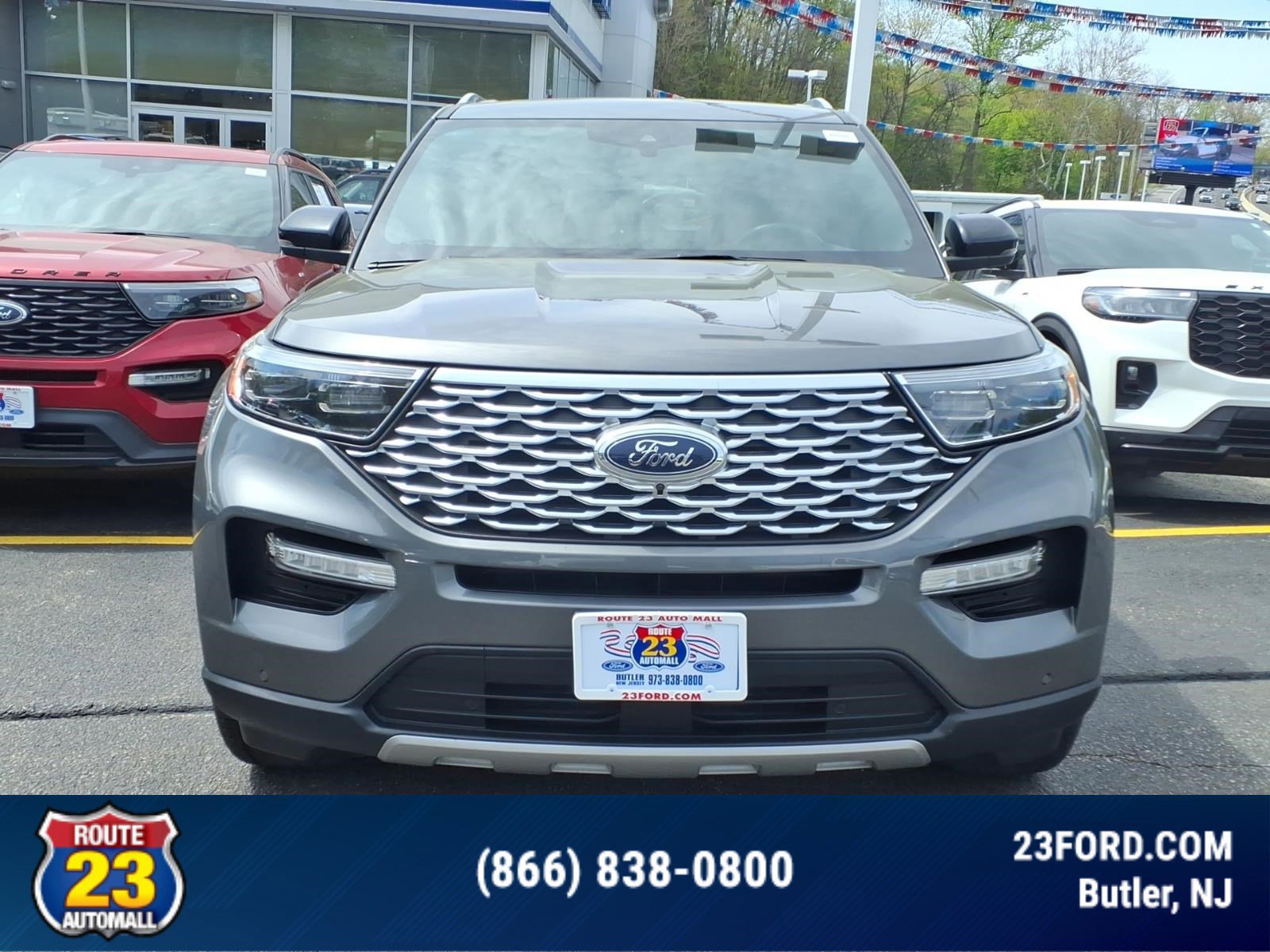 Certified 2023 Ford Explorer Platinum w/ Technology Package AWD/4WD image 8