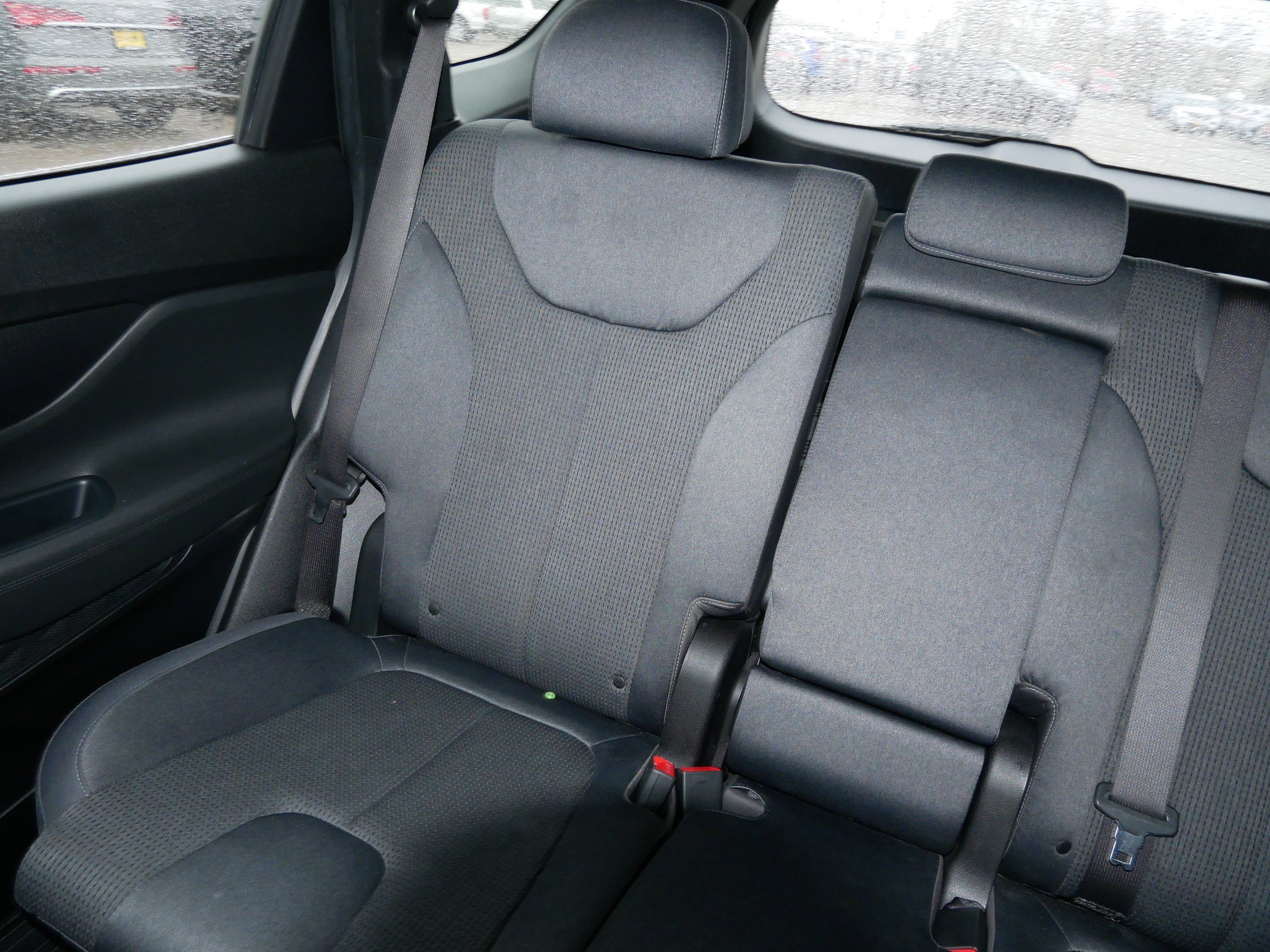 Used 2022 Hyundai Santa Fe SEL FWD image 12