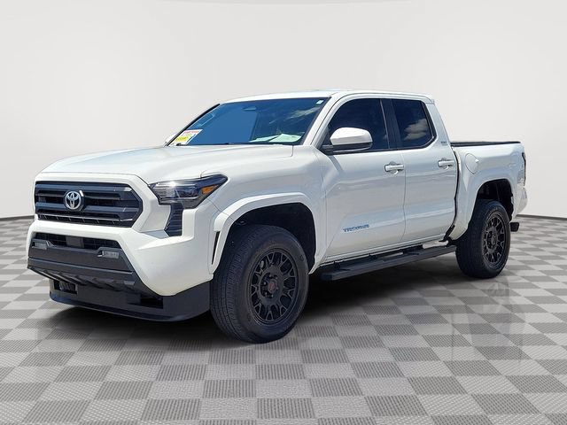Used 2024 Toyota Tacoma SR5 RWD image 3