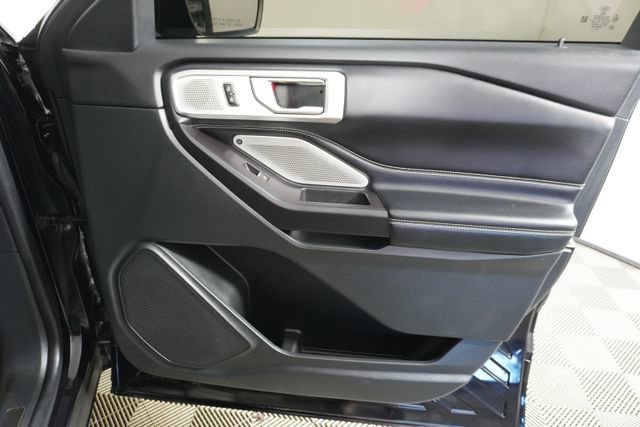Certified 2020 Ford Explorer ST w/ ST Street Pack image 28
