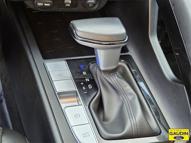 Used 2023 Hyundai Elantra Limited w/ Preferred Accessory Package image 24