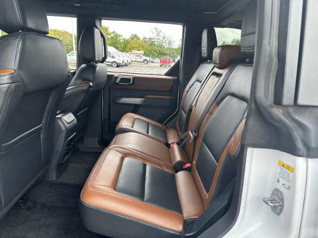 Certified 2023 Ford Bronco Outer Banks w/ Sasquatch Package AWD/4WD image 32