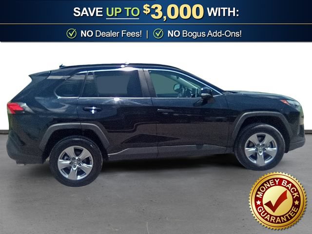 Used 2024 Toyota RAV4 XLE AWD/4WD image 8