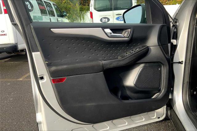 Certified 2020 Ford Escape SE image 21