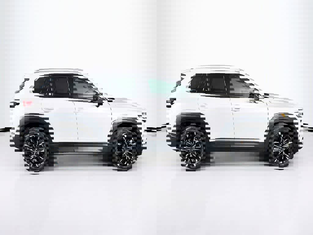 Used 2025 MAZDA CX-50 AWD 2.5 S w/ Premium Plus Pkg image 6