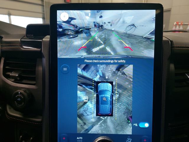 Certified 2023 Ford Expedition Platinum image 23