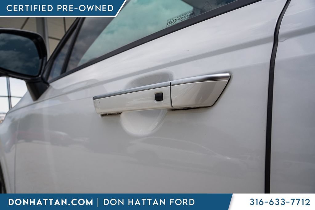 Used 2022 Kia Carnival SX FWD image 37