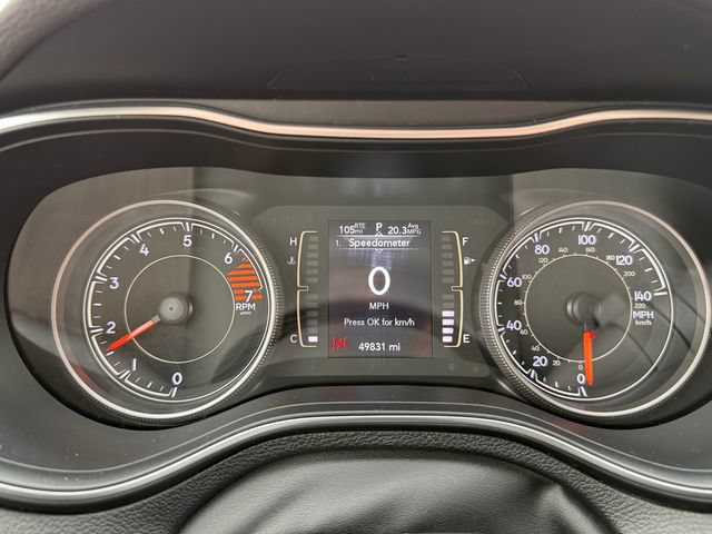 Used 2019 Jeep Cherokee Latitude w/ Popular Appearance Group FWD image 15