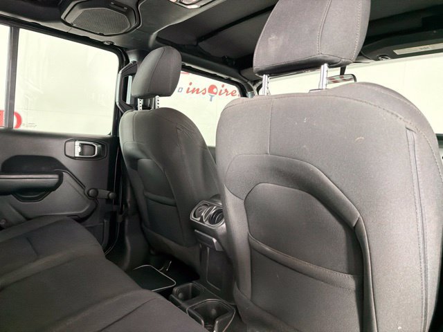 Used 2023 Jeep Gladiator Sport AWD/4WD image 32