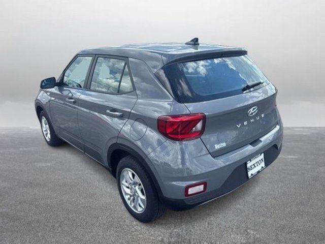 Used 2021 Hyundai Venue SE FWD image 8