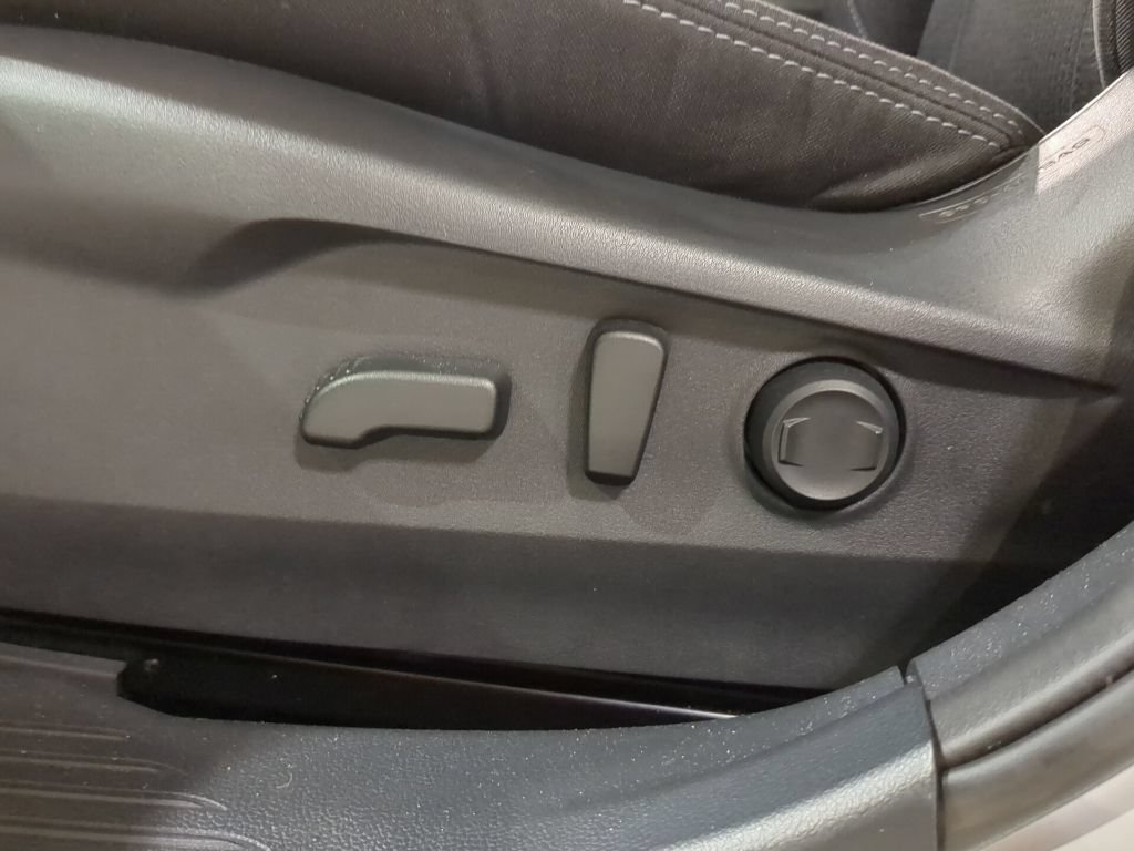 Used 2024 Subaru Legacy Premium AWD/4WD image 17
