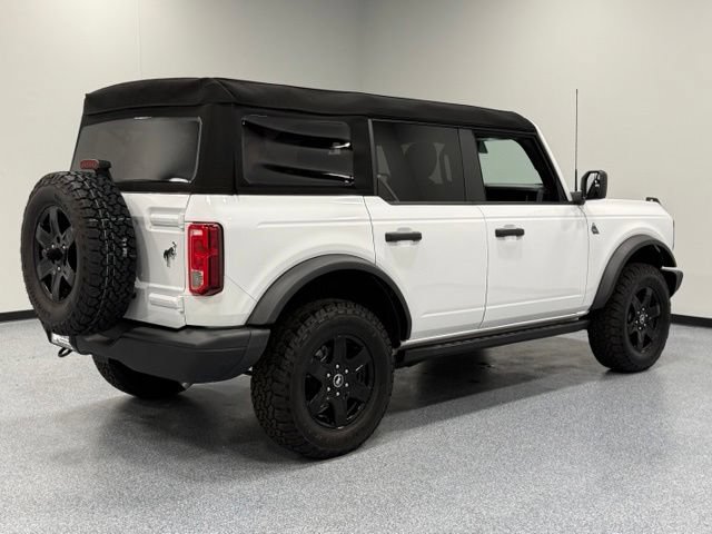 Certified 2024 Ford Bronco Black Diamond AWD/4WD image 12