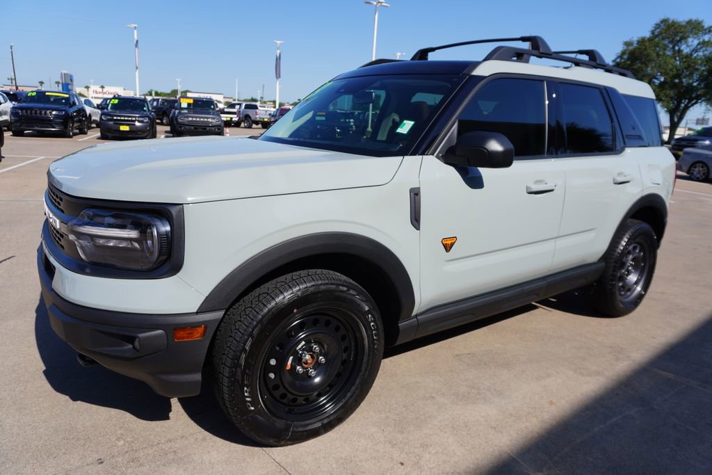 Certified 2023 Ford Bronco Sport Badlands w/ Premium Package AWD/4WD image 3