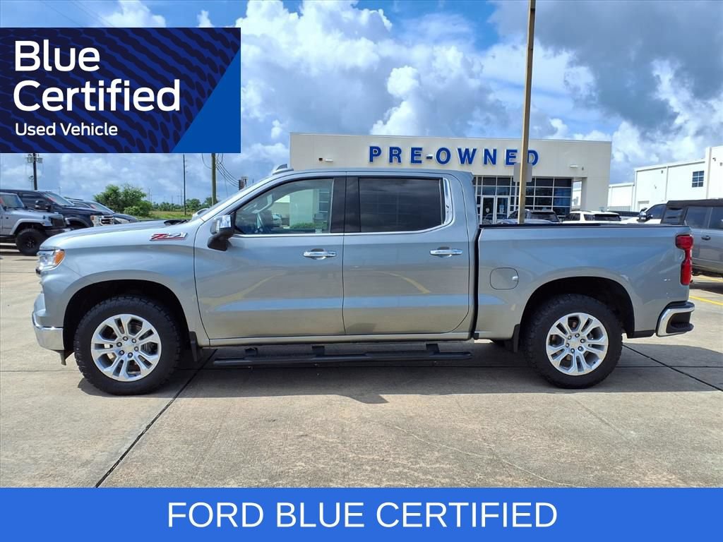 Used 2023 Chevrolet Silverado 1500 LTZ AWD/4WD image 3