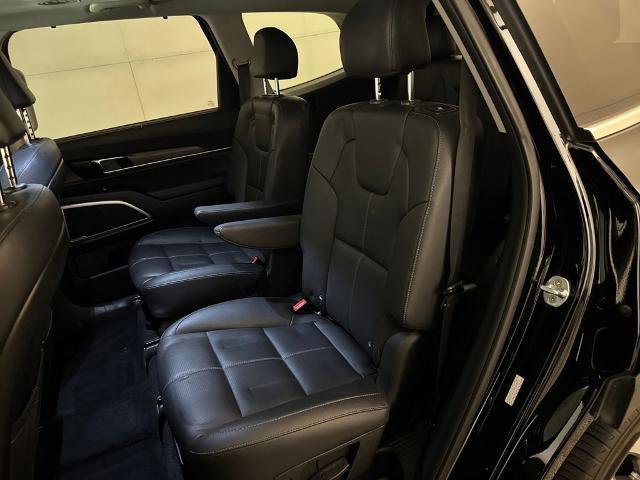 Used 2022 Kia Telluride EX w/ EX Premium Package image 31