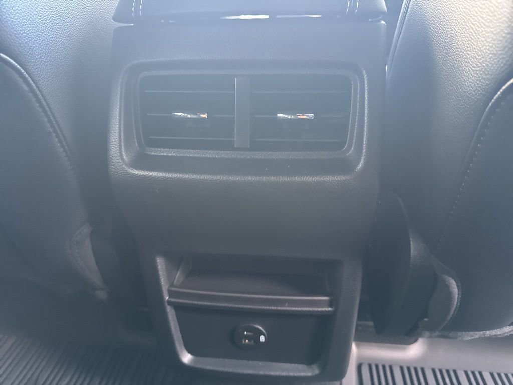 Certified 2022 Ford Edge ST image 34