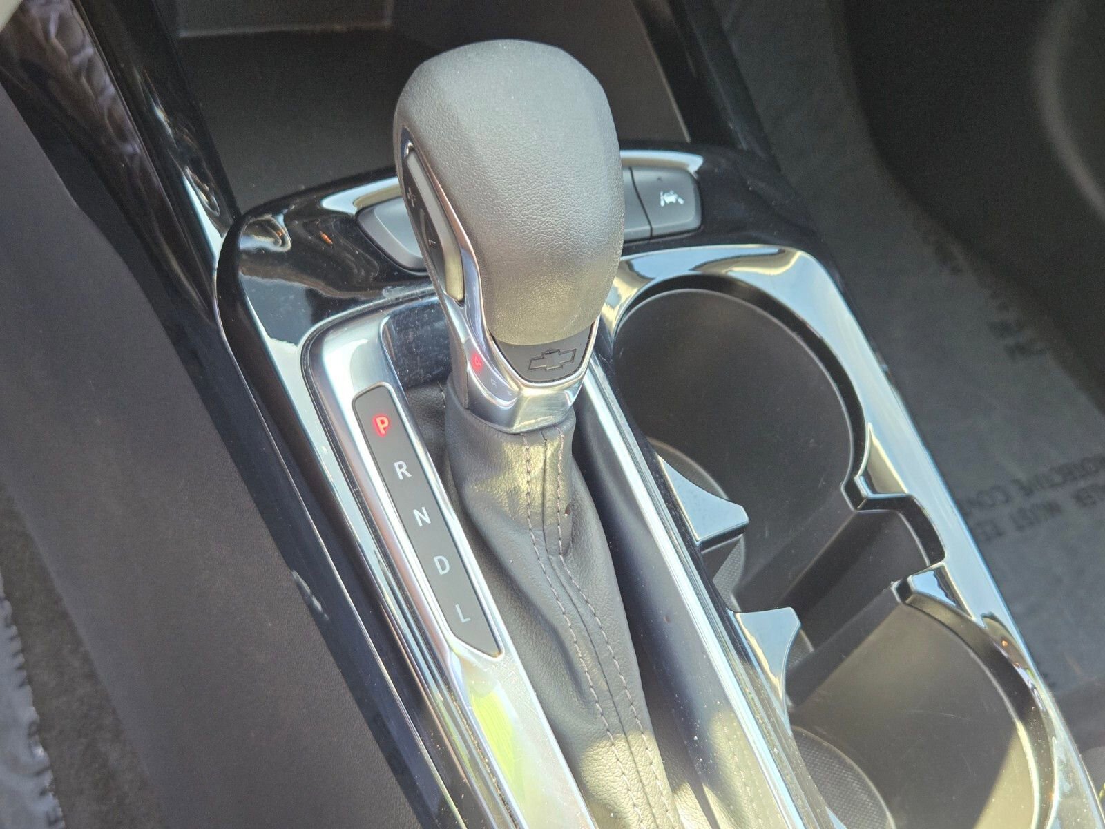 Used 2025 Chevrolet Trax LT image 23