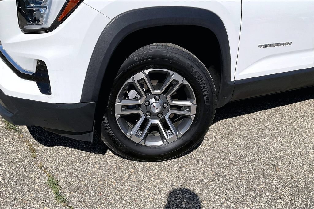 Used 2026 GMC Terrain Elevation AWD/4WD image 4