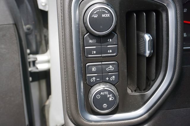 Used 2021 Chevrolet Silverado 1500 RST w/ Z71 Off-Road Package AWD/4WD image 9