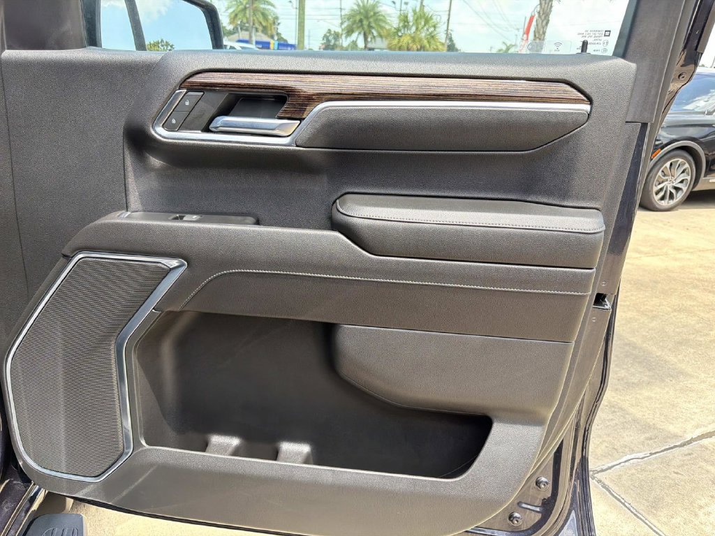 Used 2022 GMC Sierra 1500 Elevation RWD image 16