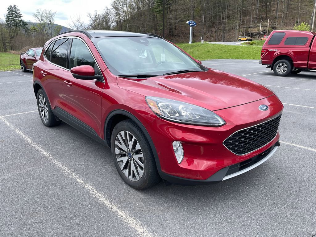 Certified 2020 Ford Escape Titanium AWD/4WD image 2