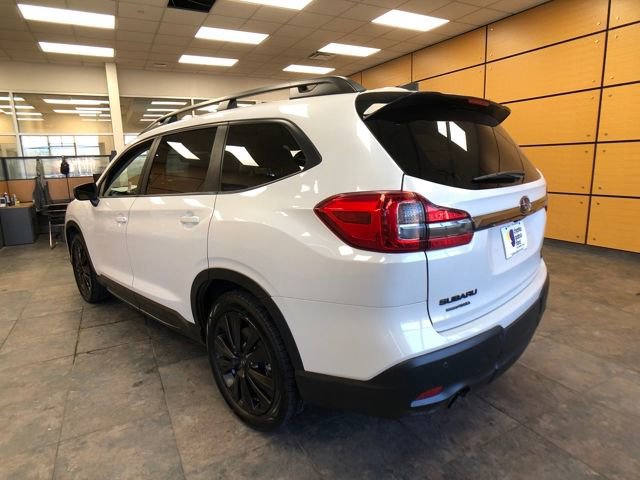 Used 2022 Subaru Ascent Onyx Edition image 3