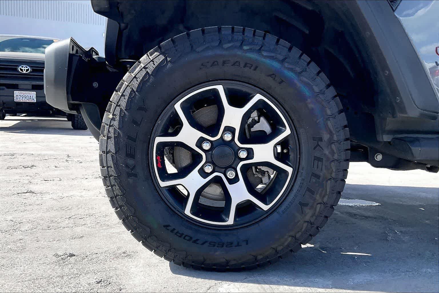Used 2022 Jeep Wrangler Rubicon w/ LED Lighting Group AWD/4WD image 8