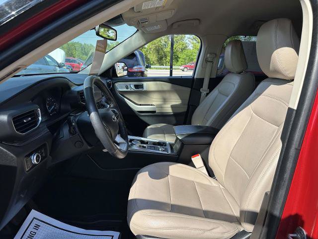 Certified 2022 Ford Explorer Limited w/ Equipment Group 301A AWD/4WD image 9