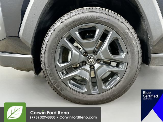 Used 2024 Toyota RAV4 Adventure AWD/4WD image 32