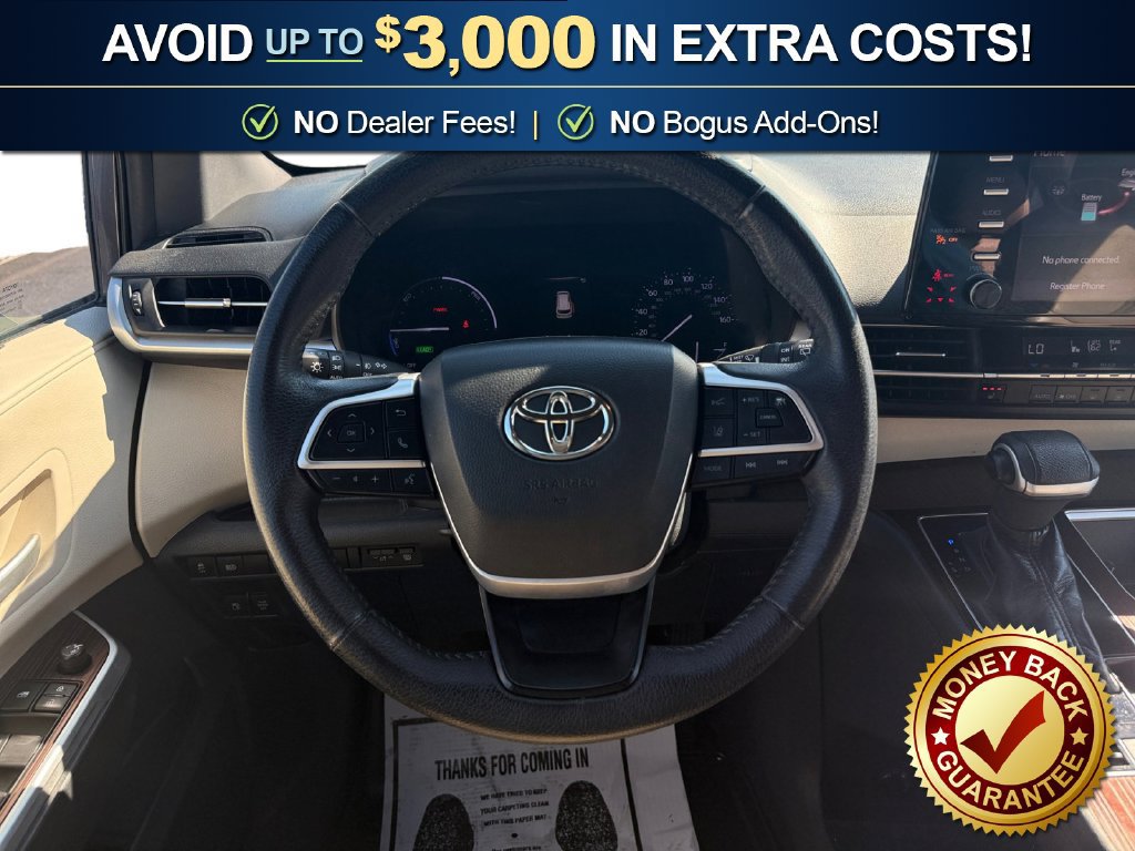 Used 2021 Toyota Sienna XLE FWD image 18